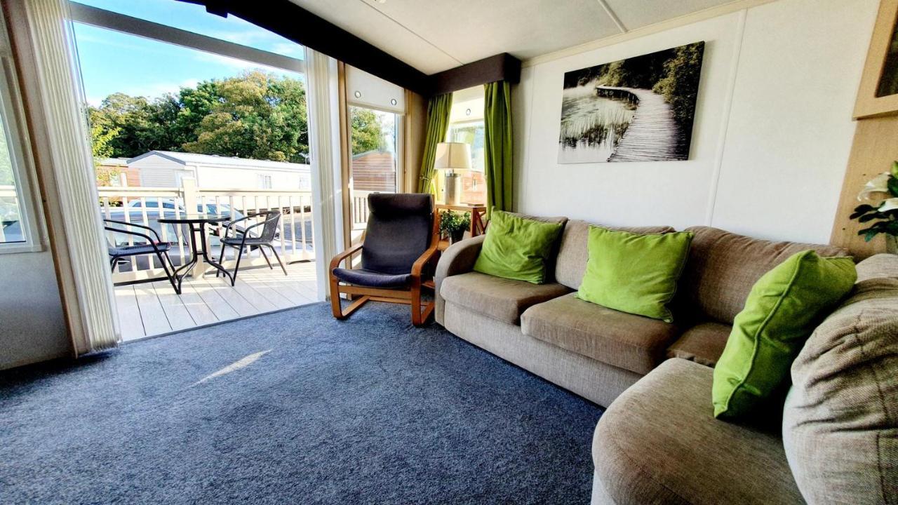Apple Tree Lodge Hot Tub 3 Bedroom 2 Bars Морпет Екстериор снимка